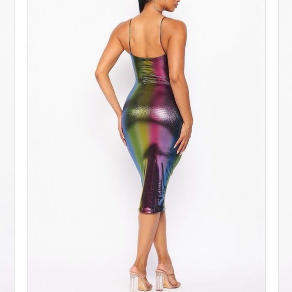 CLEVER! Dress - Picture 2 of 4